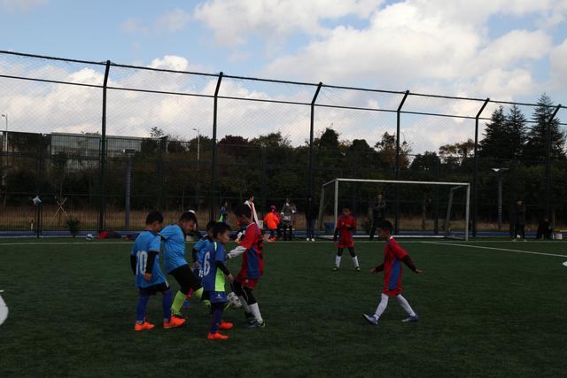 德罗赞末节17分公牛险胜爵士 雷霆力克开拓者